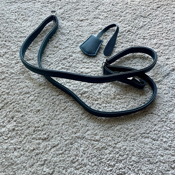 Leather handbag - Picture 3 of 15